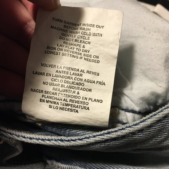 Altard State Distressed Denim Skirt Embroidered Flower Design Size 30 Mini Jean - Picture 6 of 7